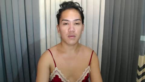 Snapshot of xhugejerkingtransx chatting on January 23, 9:50 am GWEN THOMPSON ....... online show from January 23, 9:50 am