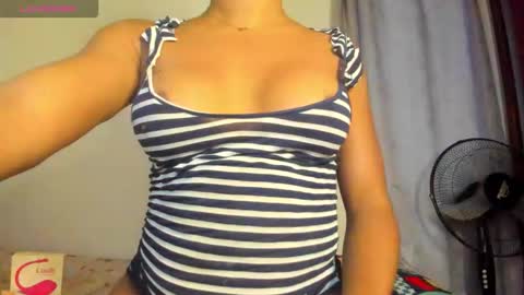 Xia Angel online show from October 17, 11:03 am