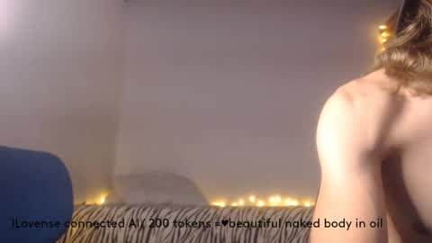 Snapshot of xialexbordeous chatting on December 1, 8:55 pm Samara online show from December 1, 8:55 pm
