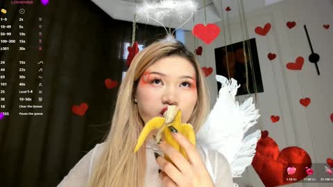 Sweetie online show from February 5, 5:30 am