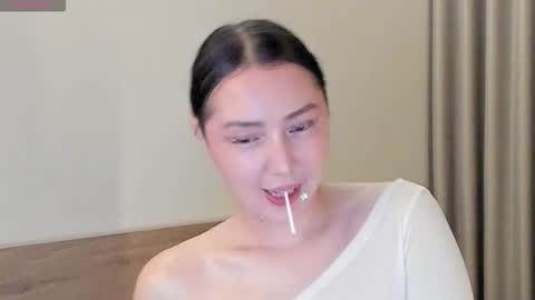 Xiao online show from November 18, 4:21 pm