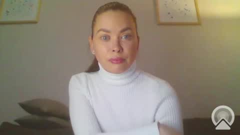 AliceinWonderland online show from January 20, 10:18 am