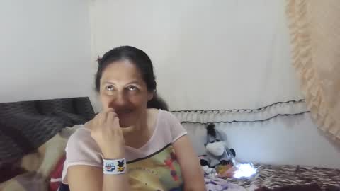 Snapshot of xime5144838 chatting on January 27, 2:10 am Ximena online show from January 27, 2:10 am