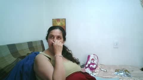 Ximena online show from May 16, 1:57 am