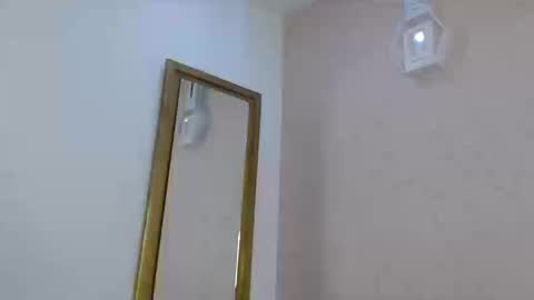 Snapshot of xime_stone chatting on September 8, 2:16 pm Xime online show from September 8, 2:16 pm