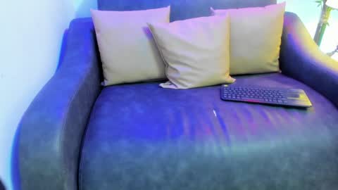 ximenasalazar online show from January 30, 10:40 am