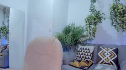 ximenasalazar online show from September 17, 11:13 am