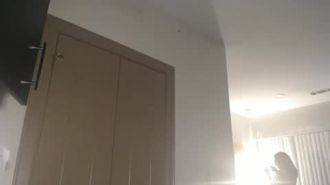 Ximora online show from April 11, 12:20 pm