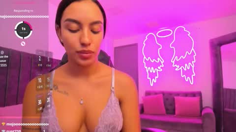 xiomara_cortes online show from October 1, 7:46 pm