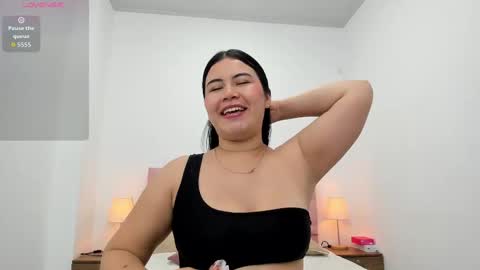 Xiomy online show from October 12, 1:48 pm