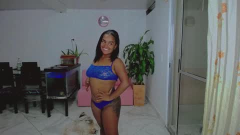 xiomy winklar online show from February 2, 1:12 am