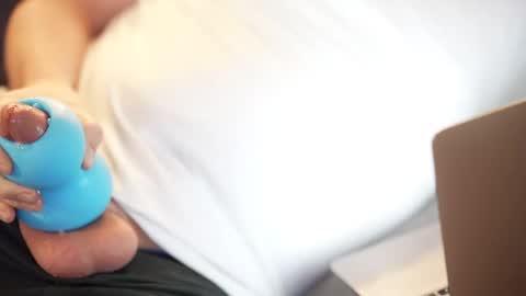 xjohnx22 online show from September 19, 3:43 am