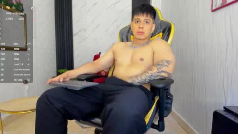 Snapshot of xkevyn chatting on September 21, 12:31 pm online show from September 21, 12:31 pm