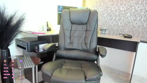 Danna online show from March 8, 12:22 am