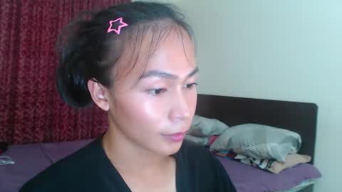 Snapshot of xlovely_destinyx chatting on March 10, 8:01 pm Alice online show from March 10, 8:01 pm