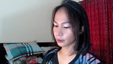 Snapshot of xlovely_destinyx chatting on September 22, 8:29 am Alice online show from September 22, 8:29 am