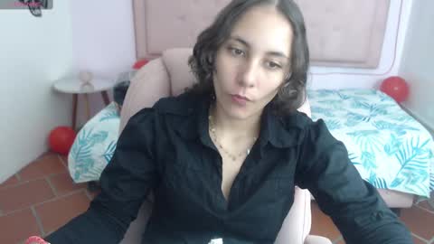 Snapshot of xlunna chatting on February 15, 8:22 pm lunna online show from February 15, 8:22 pm