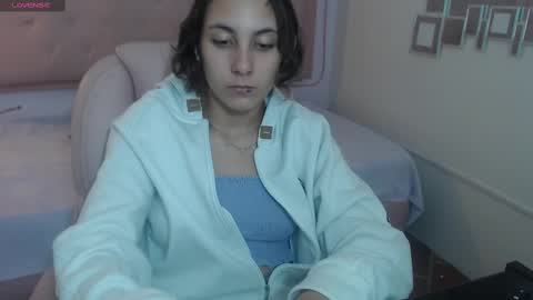 Snapshot of xlunna chatting on March 7, 8:55 pm lunna online show from March 7, 8:55 pm
