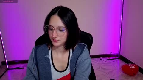 MiaLozano online show from September 30, 8:14 am