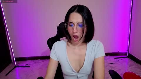 MiaLozano online show from September 23, 9:47 am