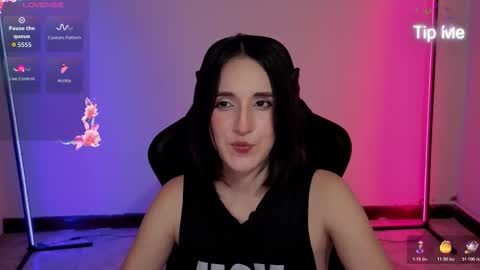 MiaLozano online show from November 18, 8:50 am