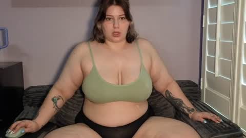 Bambi online show from August 9, 10:36 pm