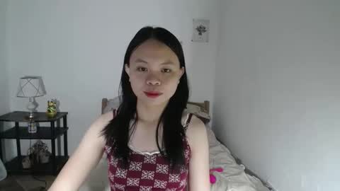 nathalie online show from March 1, 3:38 pm