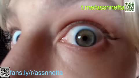 Assnnettablondie online show from September 15, 12:06 pm