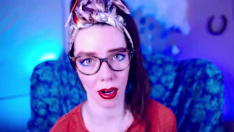 Bella Bondai online show from September 27, 6:11 am