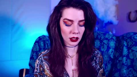 Bella Bondai online show from April 2, 11:55 pm