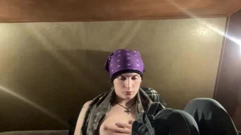 xooxie online show from February 20, 6:37 am