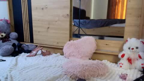 Cherry online show from May 15, 4:32 am
