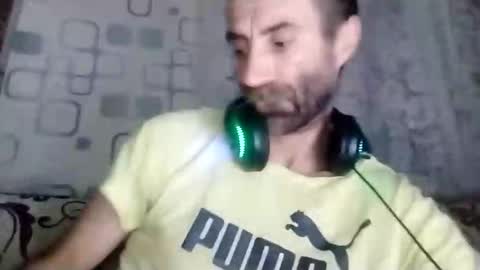 xploid1982 online show from October 14, 12:35 am