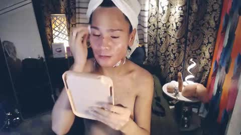 Snapshot of xqueenyasiandomcumx chatting on December 23, 6:00 am address me as QUEEN NINA A Little Bit of ANGELIC FACE with a Wild Demonic Side online show from December 23, 6:00 am
