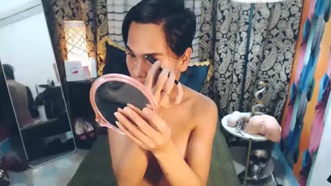 Snapshot of xqueenyasiandomcumx chatting on December 26, 11:54 am address me as QUEEN NINA A Little Bit of ANGELIC FACE with a Wild Demonic Side online show from December 26, 11:54 am