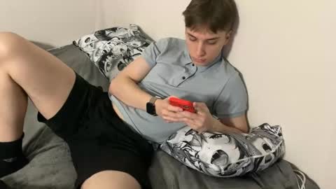 DerekHehe online show from January 18, 10:57 am