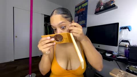 xStarGazingx online show from October 14, 4:04 am