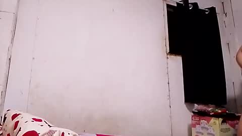 Snapshot of xsuck_my_dickx chatting on October 27, 11:32 am Nica online show from October 27, 11:32 am