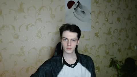 traqqq online show from May 19, 8:38 pm