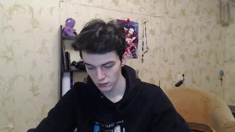 traqqq online show from February 20, 8:25 pm