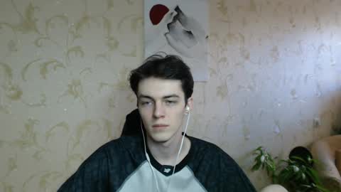 traqqq online show from May 23, 1:51 pm