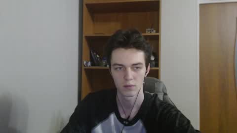 traqqq online show from October 20, 7:52 pm