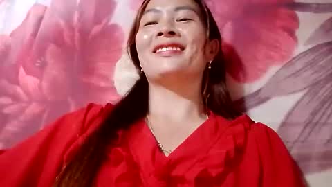 xuxulove00 online show from October 19, 1:32 am