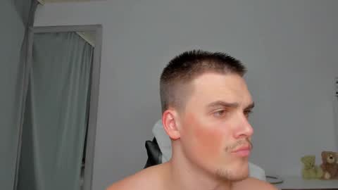 raul online show from November 30, 7:37 am