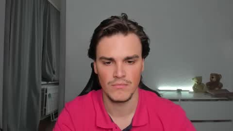 raul online show from October 20, 2:05 am