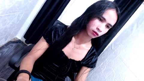 Snapshot of xxalthealicousxx chatting on March 6, 7:25 am althea online show from March 6, 7:25 am
