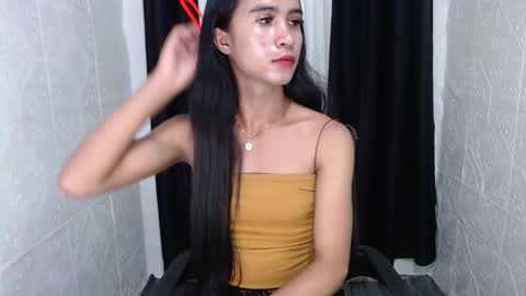 Snapshot of xxalthealicousxx chatting on March 10, 9:12 am althea online show from March 10, 9:12 am