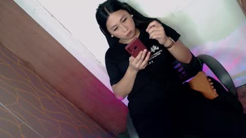 Janae online show from November 9, 10:45 pm