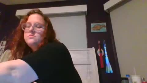 xxfrecklez online show from March 2, 4:39 am