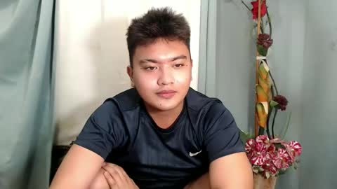 Loyd online show from December 30, 5:12 pm